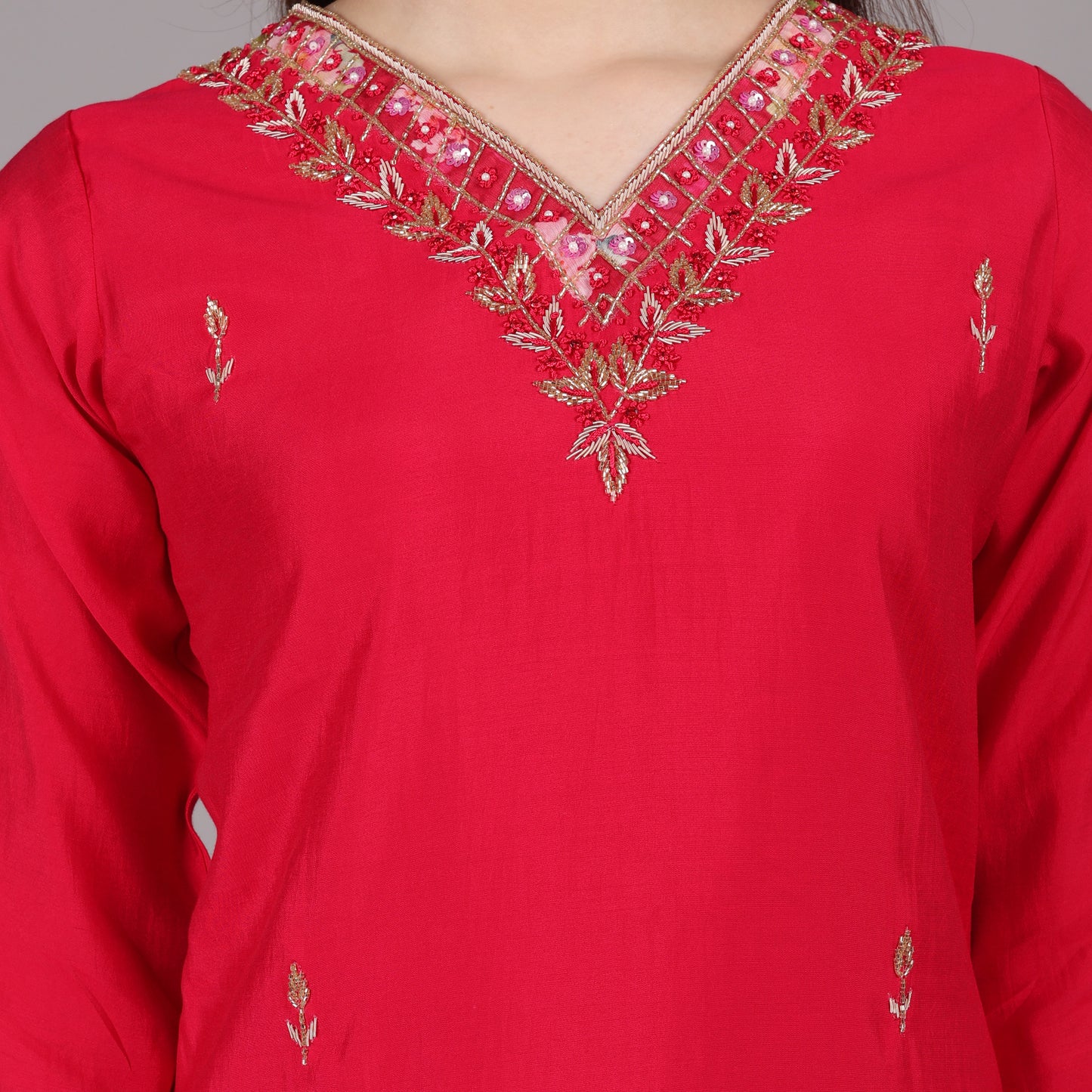 Sophisticated magenta kurta set crafted from premium Gajji silk for a rich and refined ethnic look.