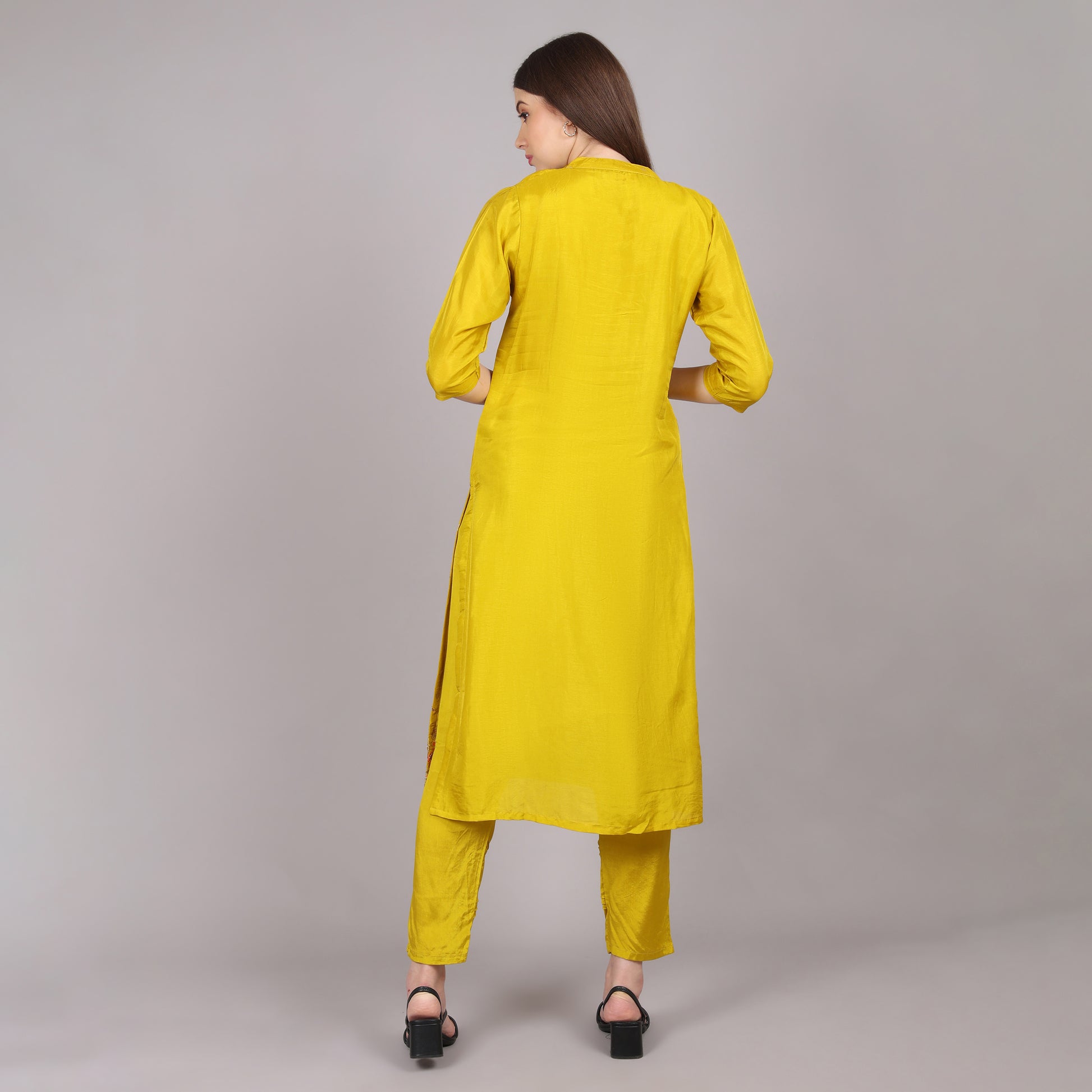 Sophisticated Palki handwork kurta set, designed for weddings, cultural events, and formal gatherings.