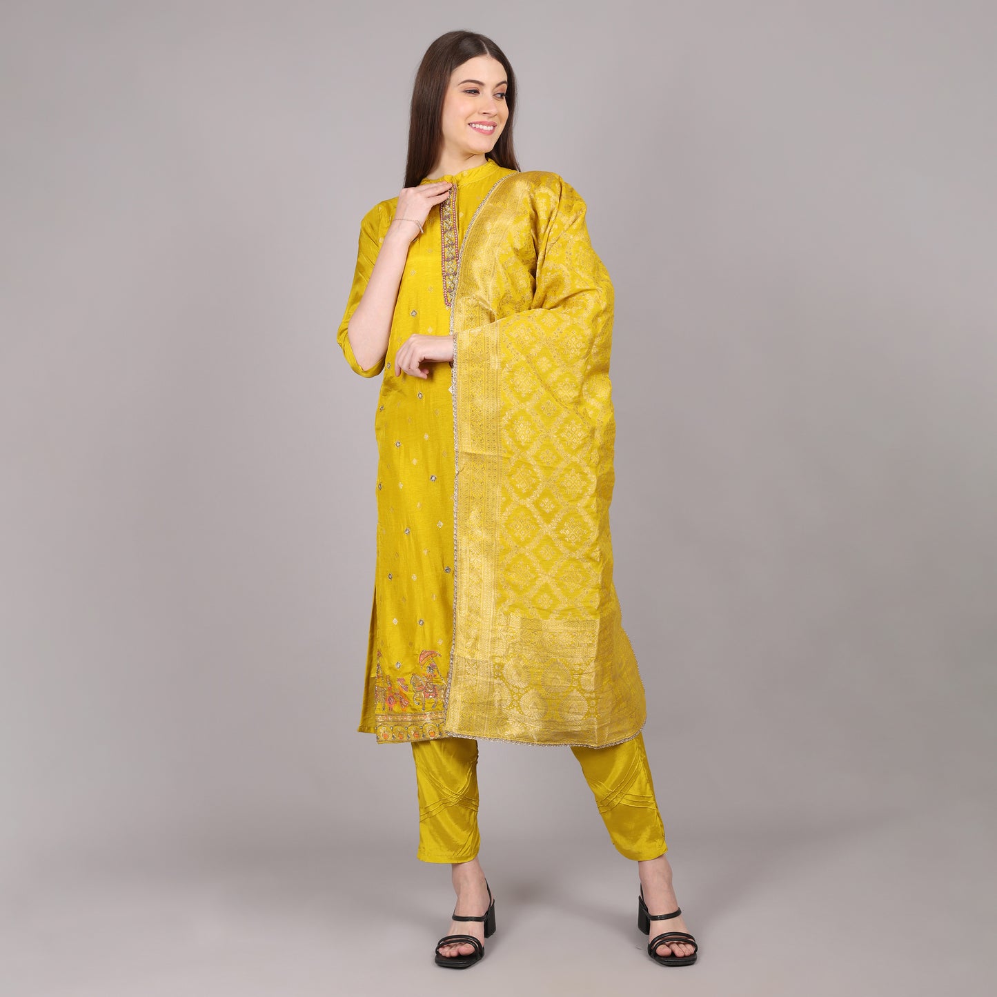 Elegant Palki handwork kurta set featuring intricate embroidery for a regal and sophisticated look.