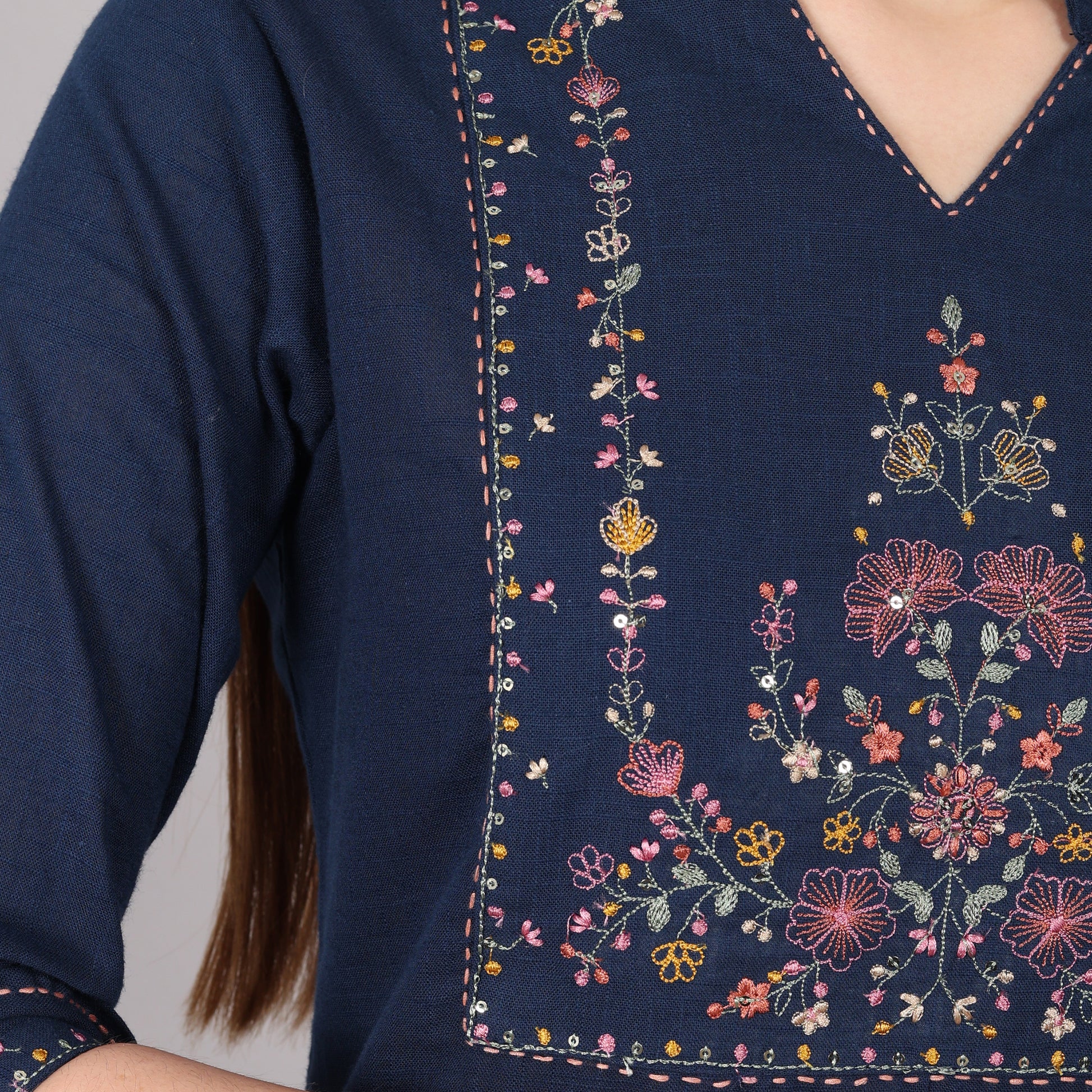 Stylish navy kurta set for women, perfect for workwear with a timeless and comfortable design.