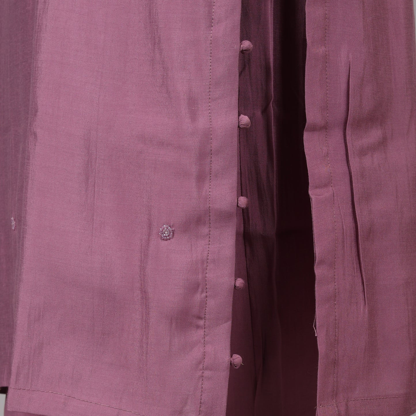 Chic and stylish lavender silk kurta set, perfect for festive and formal occasions.
