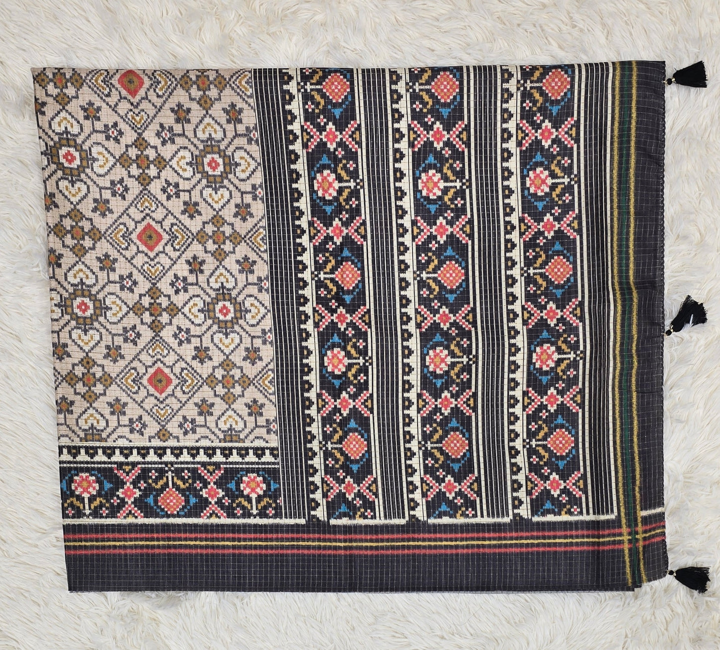 Elegant Cream & Black Tussar Silk Patola Print Saree