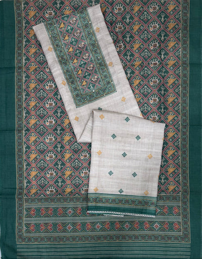 Classic Emerald Green & Ivory Patola Suit Set